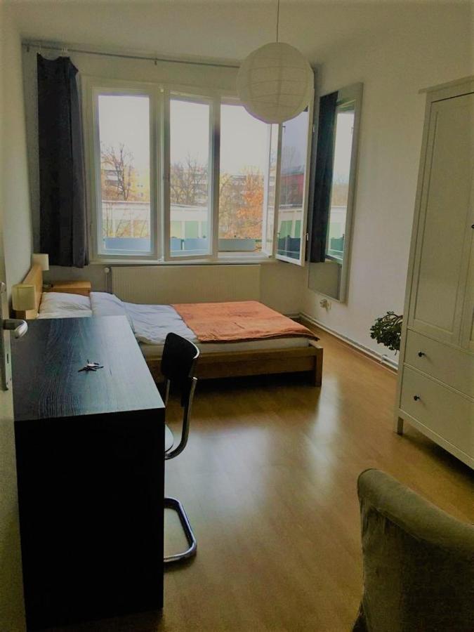 Private Room In The Centre Of Berlin Kültér fotó